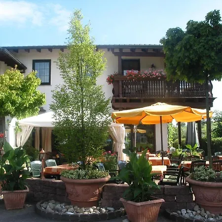 여관 Restaurant Landgasthof Zum Wiesengrund