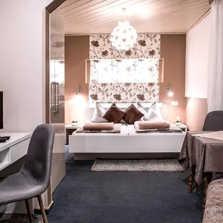 Restaurant Landgasthof Zum Wiesengrund 3*