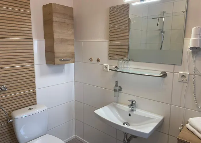 Restaurant Landgasthof Zum Wiesengrund Estalagem 3*