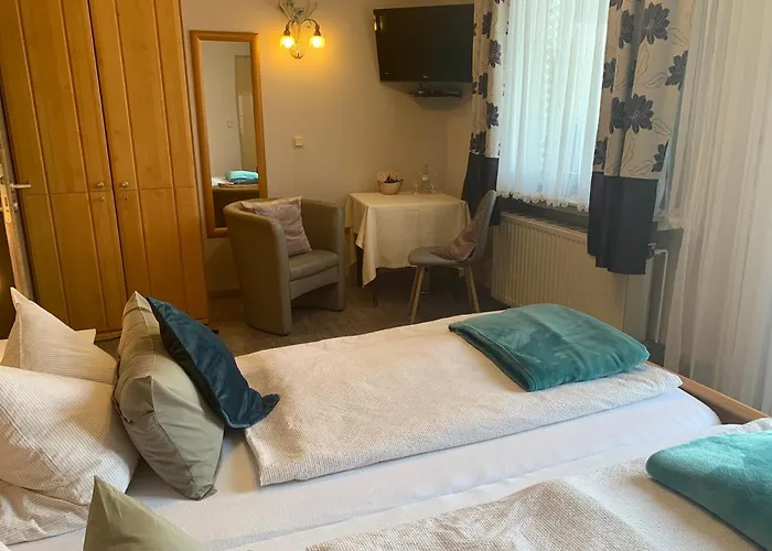 Estalagem Restaurant Landgasthof Zum Wiesengrund 3*