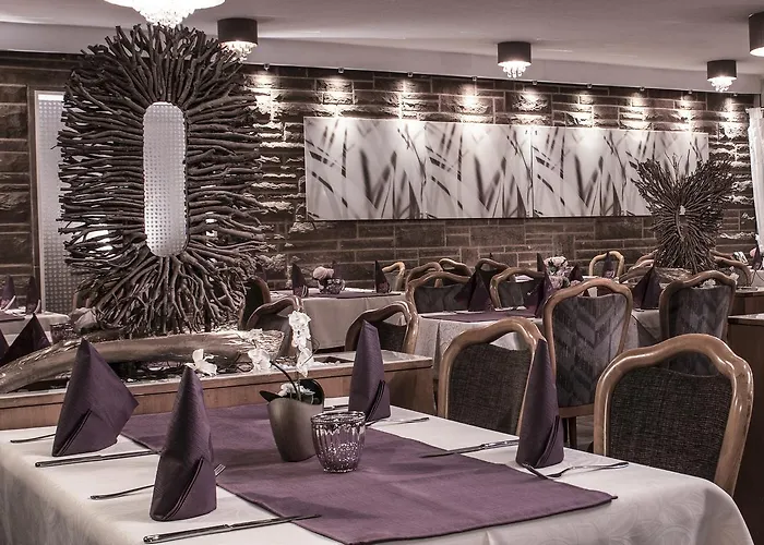 Restaurant Landgasthof Zum Wiesengrund Estalagem 3*