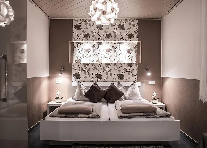 Restaurant Landgasthof Zum Wiesengrund Estalagem