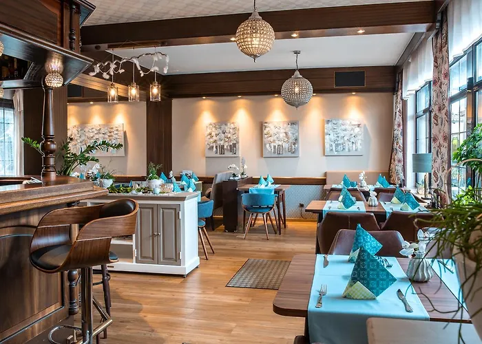 Restaurant Landgasthof Zum Wiesengrund بيت ريفي Newel